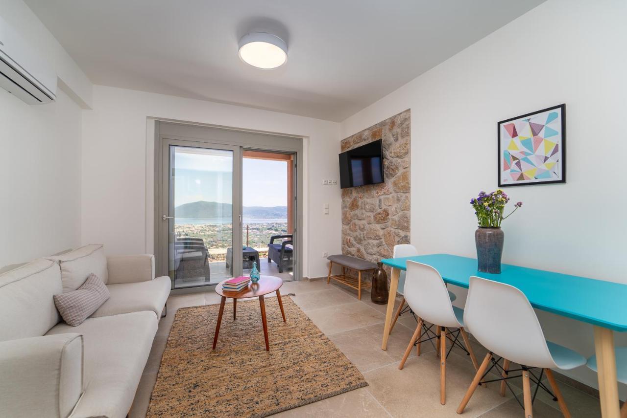 31 Blue Ionian Villas Apolpaina ภายนอก รูปภาพ