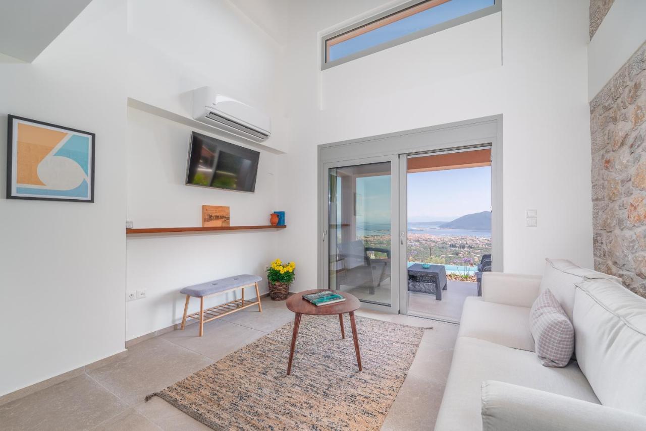 31 Blue Ionian Villas Apolpaina ภายนอก รูปภาพ